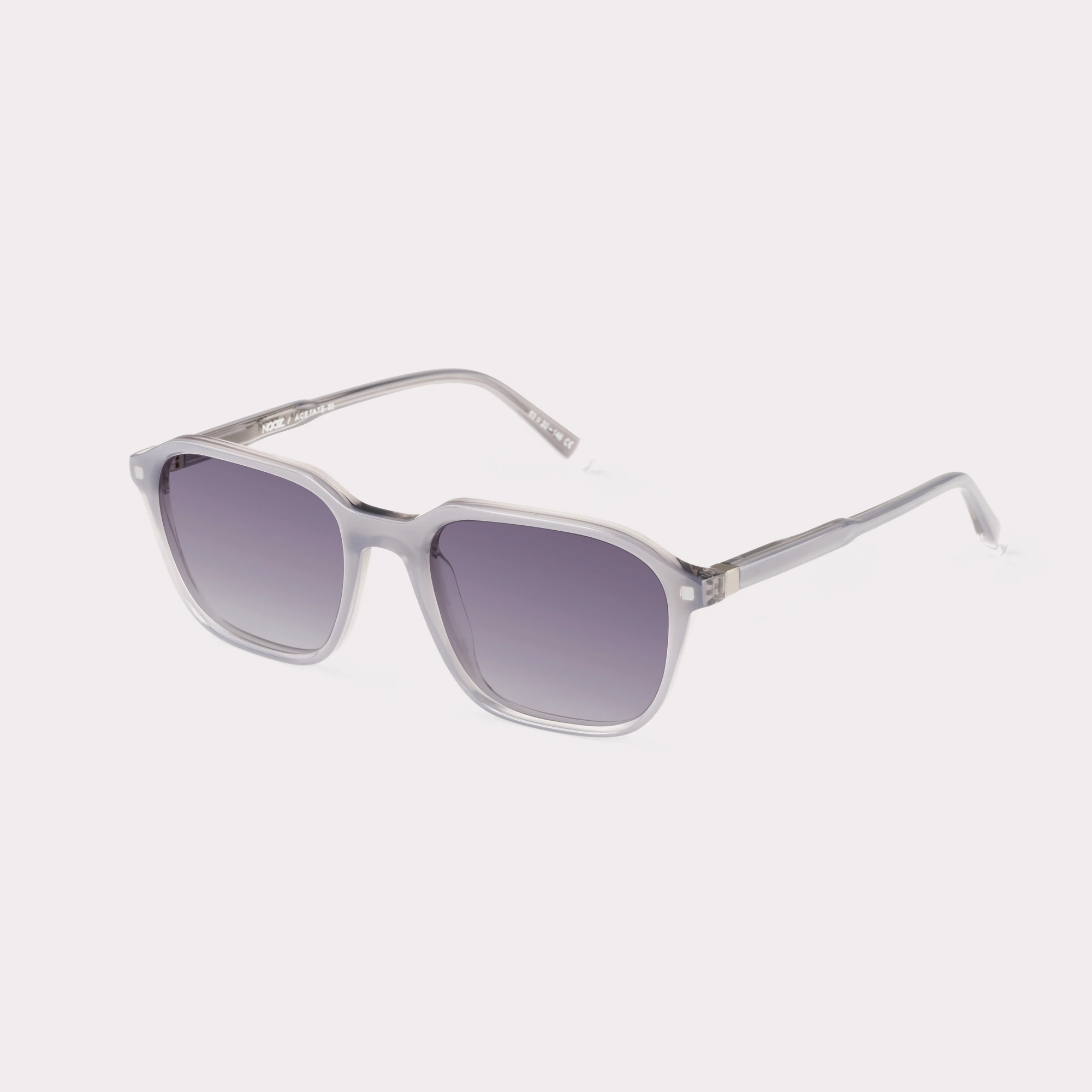 Ein Paar Carl Hellgrau Sonnenbrille , von der Seite gesehen