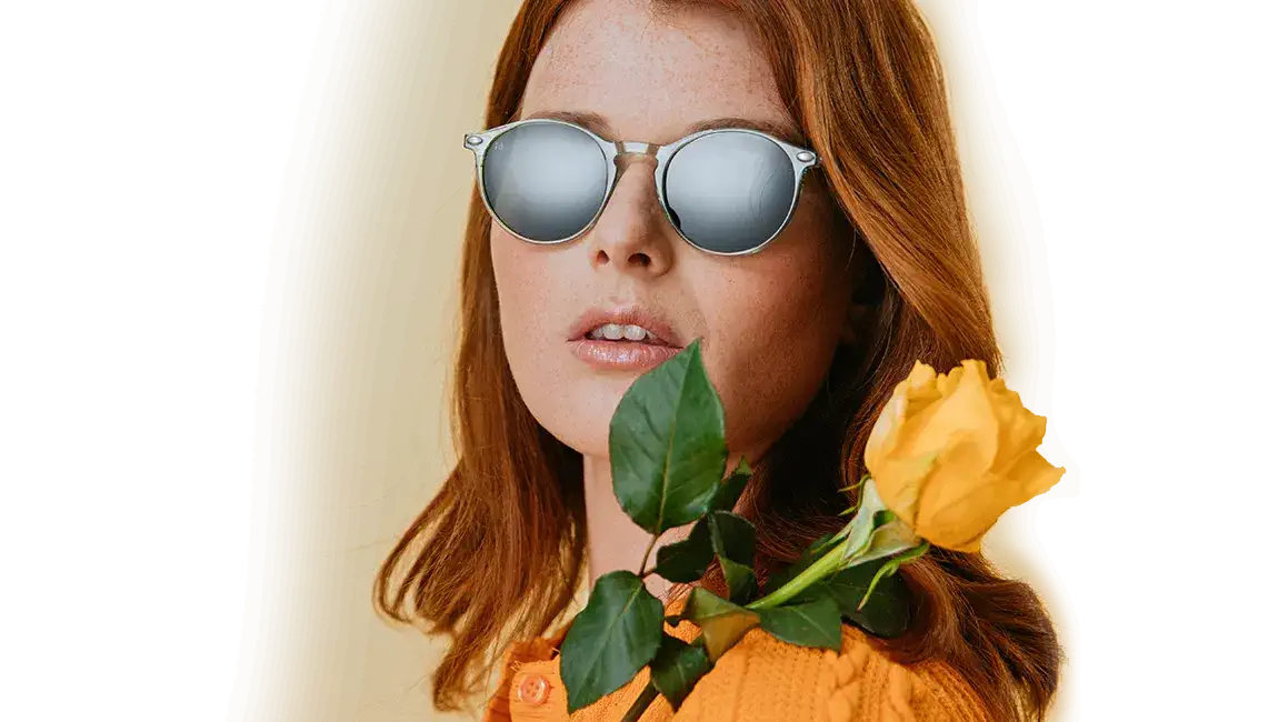 Par de gafas de sol Cruz usadas por una mujer
