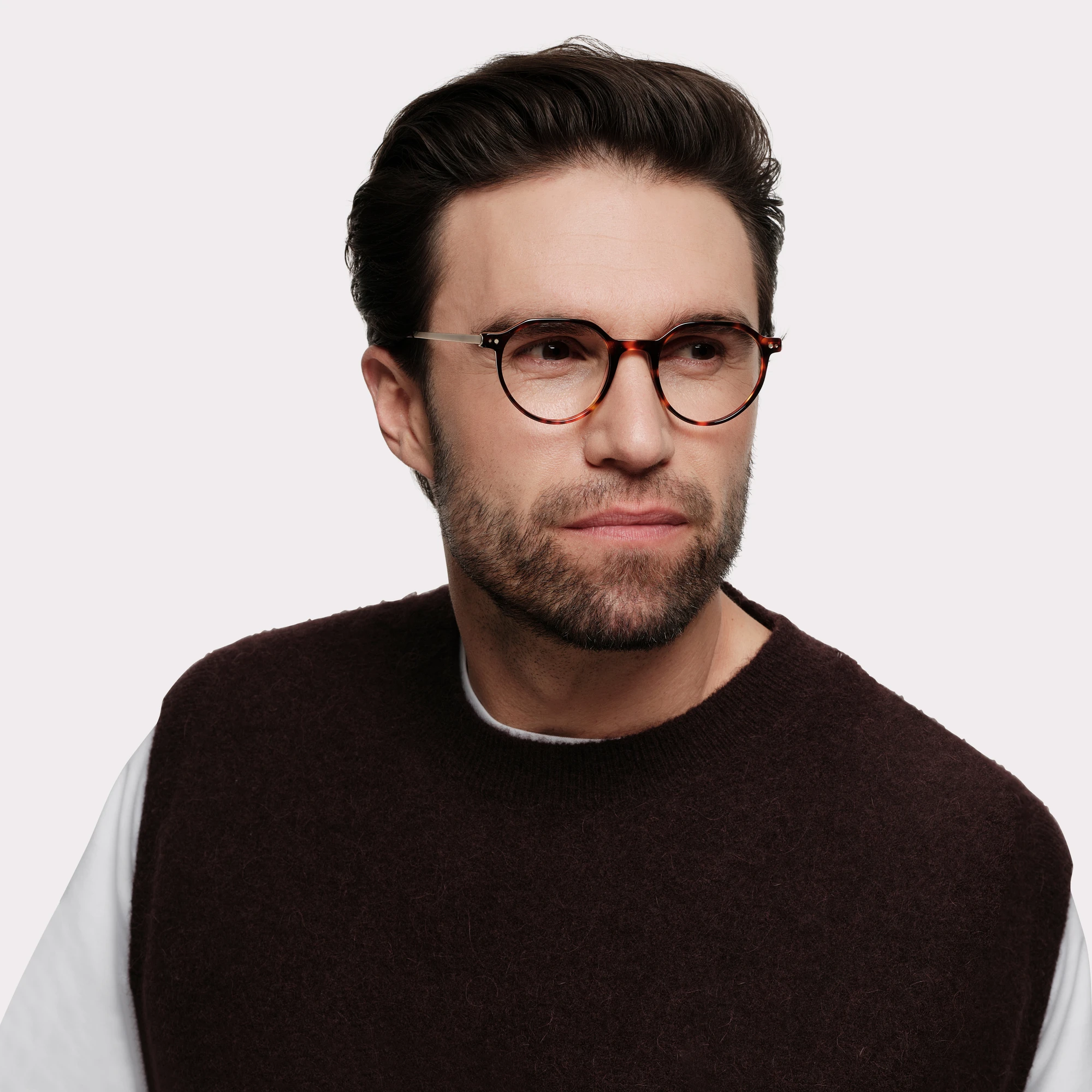 Une paire de Alto Tortoise Lunettes sur prescription