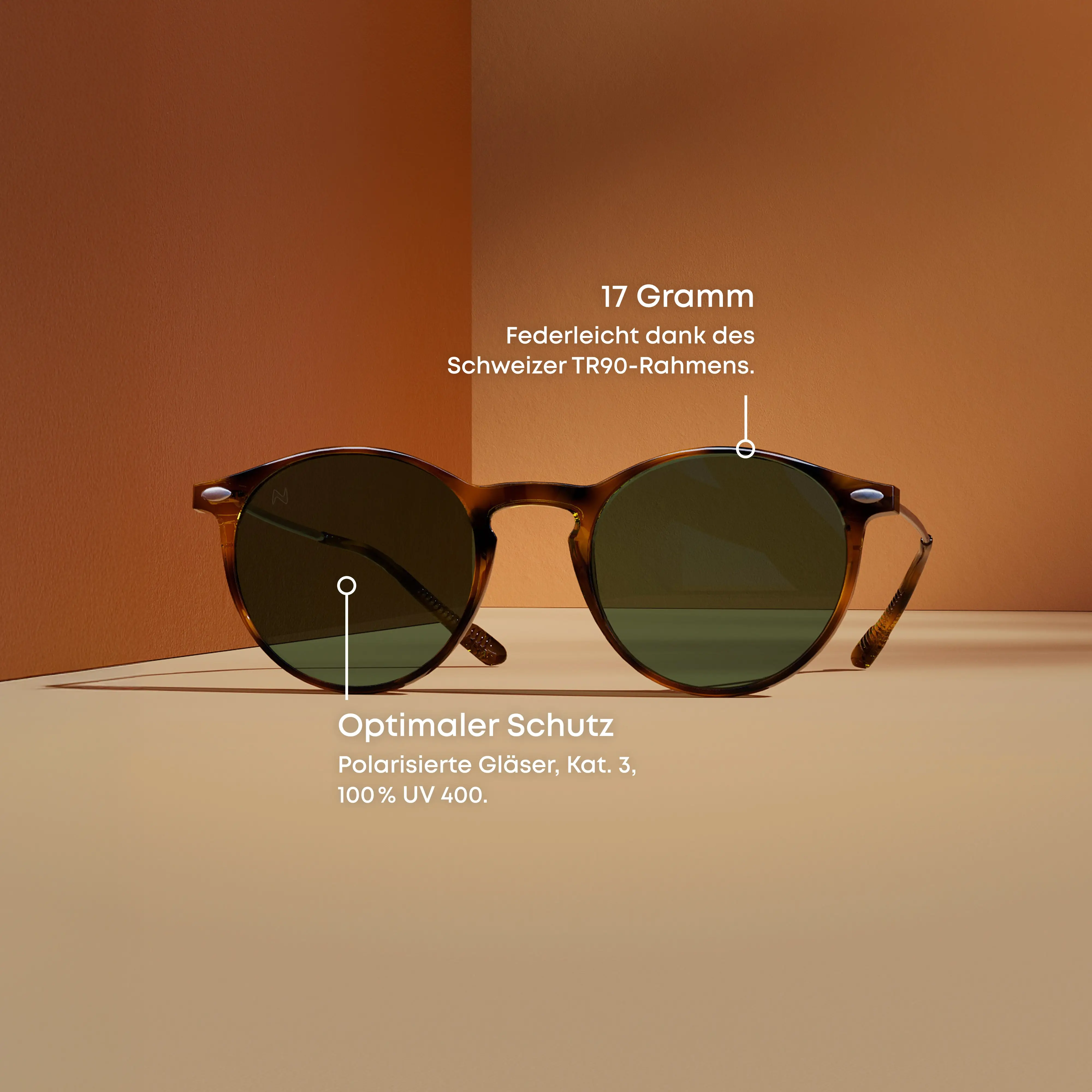 Ein Paar Lena Tortoise Sonnenbrille