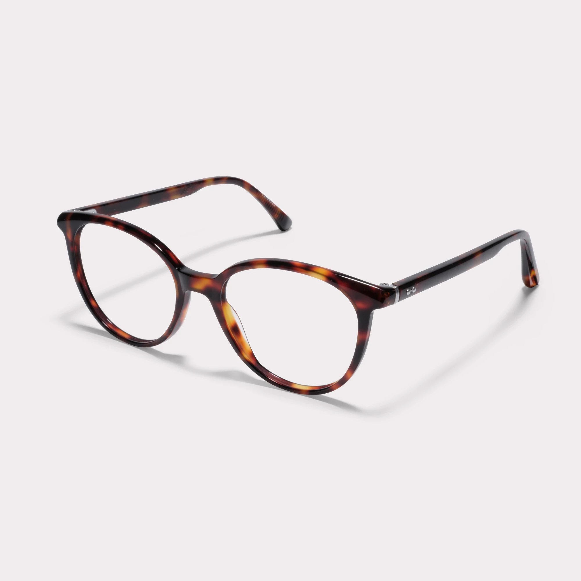 Ein Paar Berry Tortoise Korrekturbrille , von der Seite gesehen