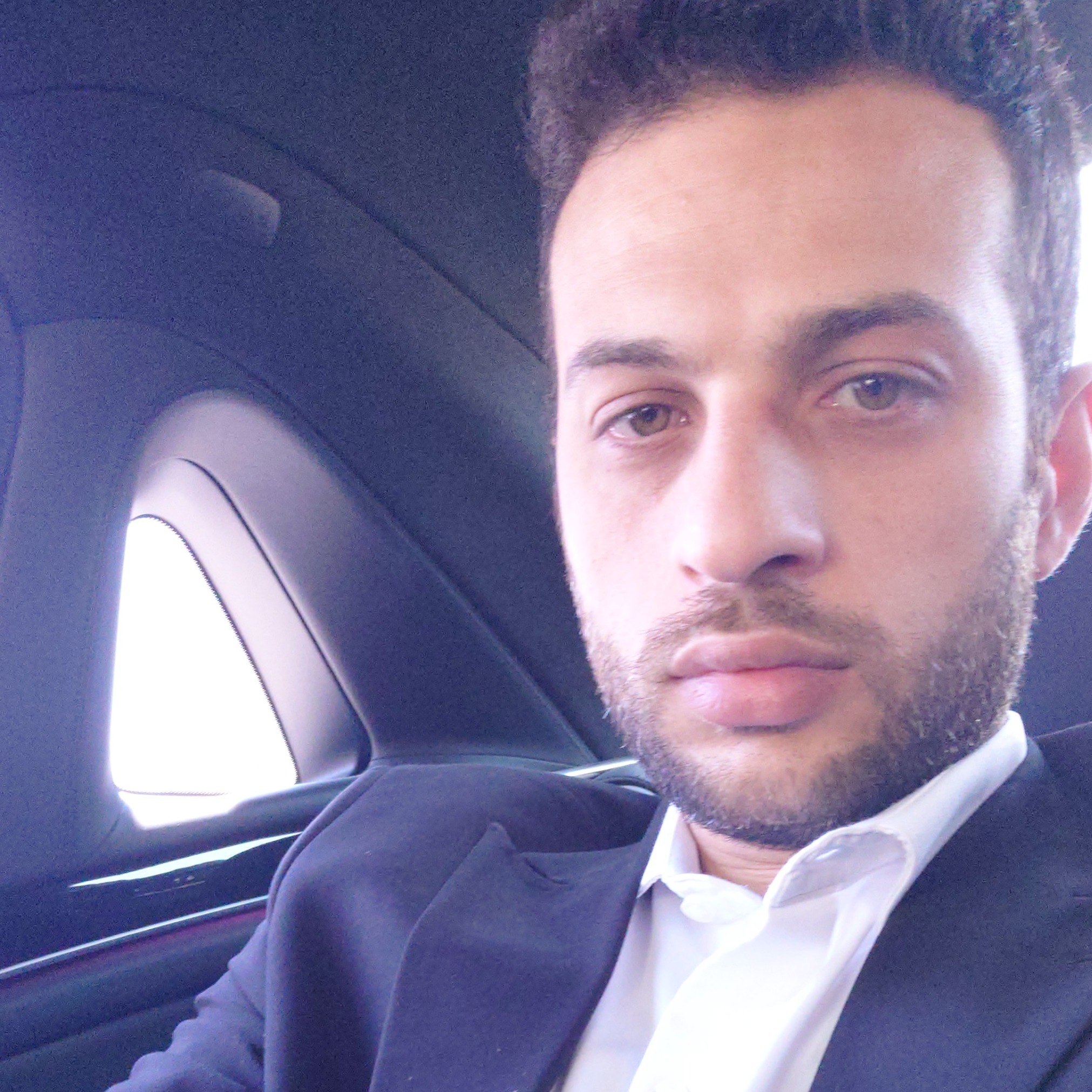 Tarek Alolo avatar