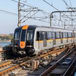 Shanghai, metro carries 2. 8 billion riders yearly