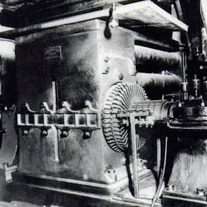 First commercial electric plant built by Thomas Edison