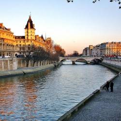 The Seine Displays The Mood Of France, Mort Rosenblum