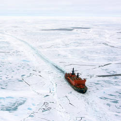 Russian tanker sails through Arctic without an icebreaker