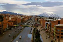 Growth of El Alto causes damage to Titicaca