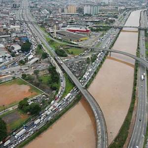 Tiete River: From Amazing To Stinky