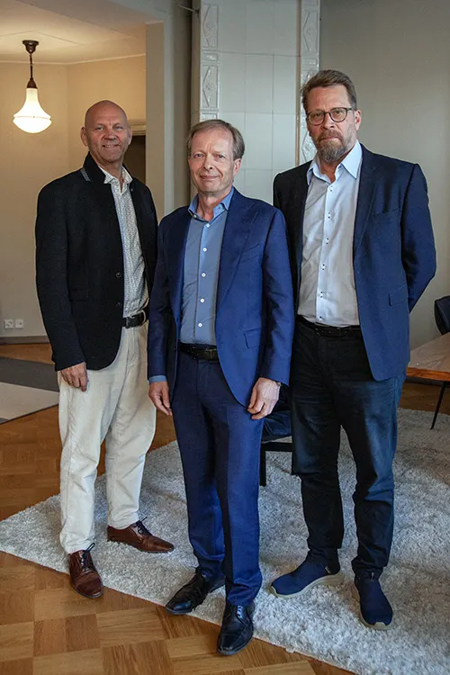 Kuvassa Cor Groupin perustajat Ilari Kerola, toimitusjohtaja Teppo Lindén ja Olli Karhi.