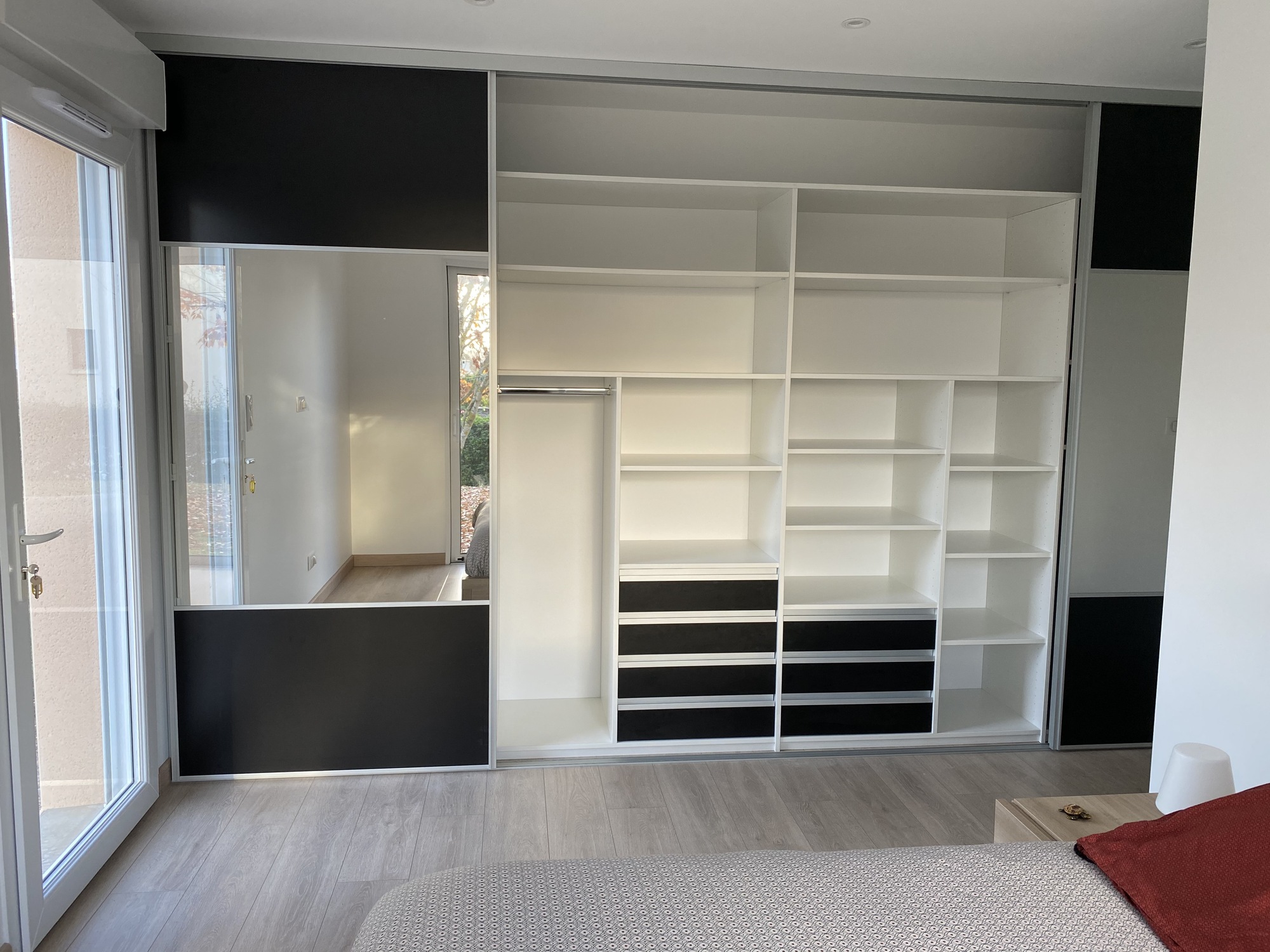 dressing-sur-mesure-miroir-noir-aveyron