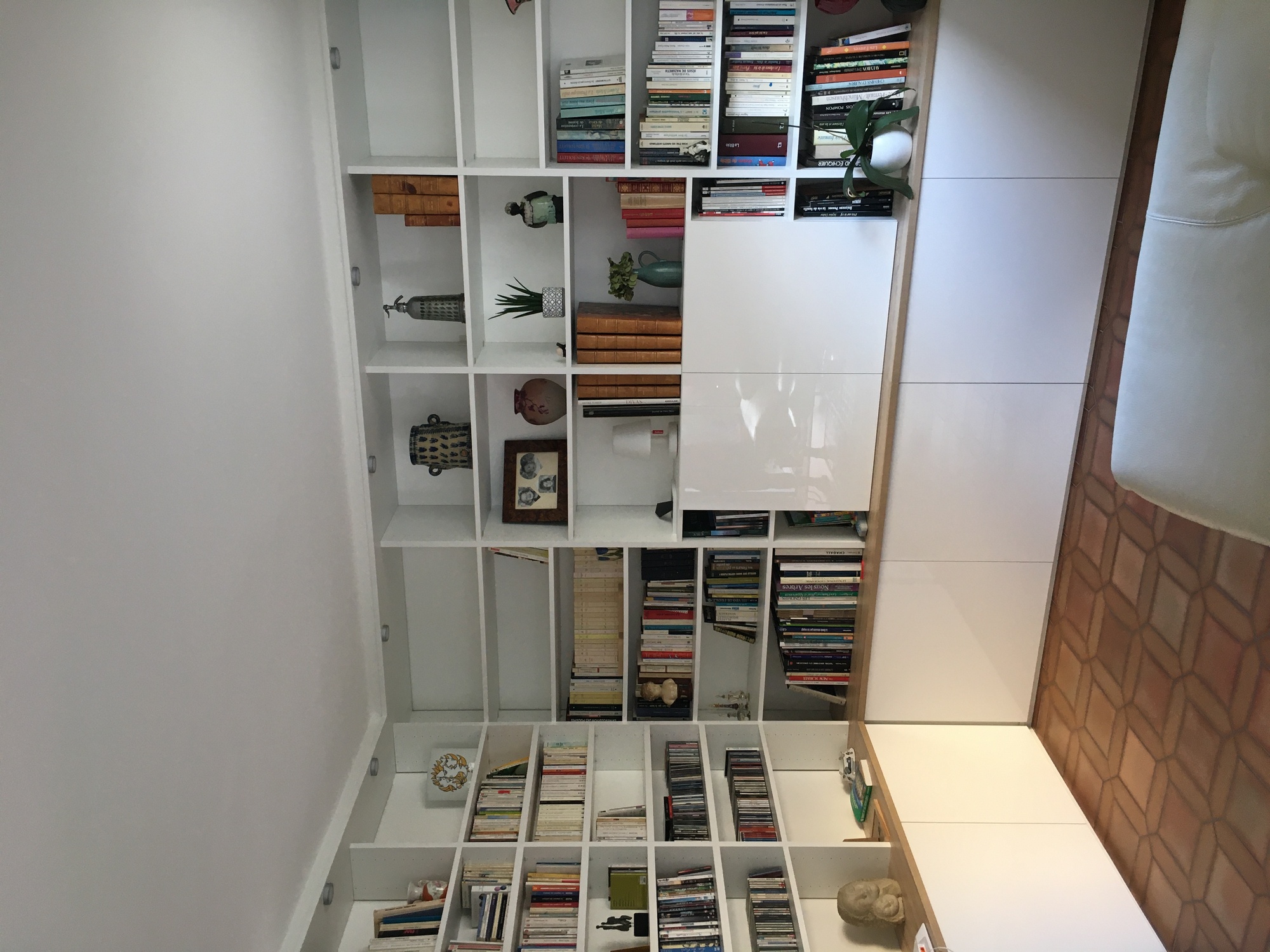 bibliotheque-blanc-laque