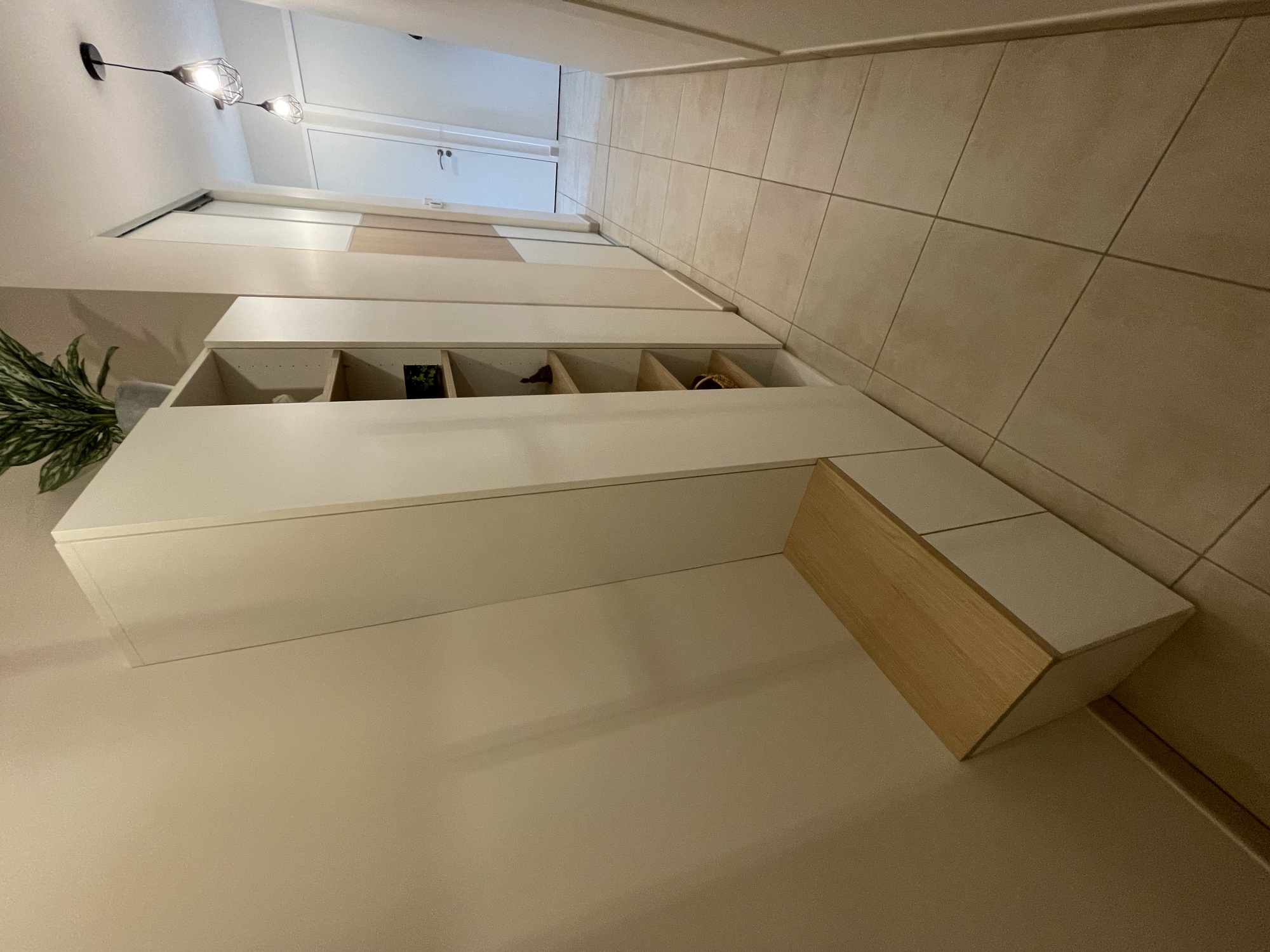 bureau-blanc-bois-clair