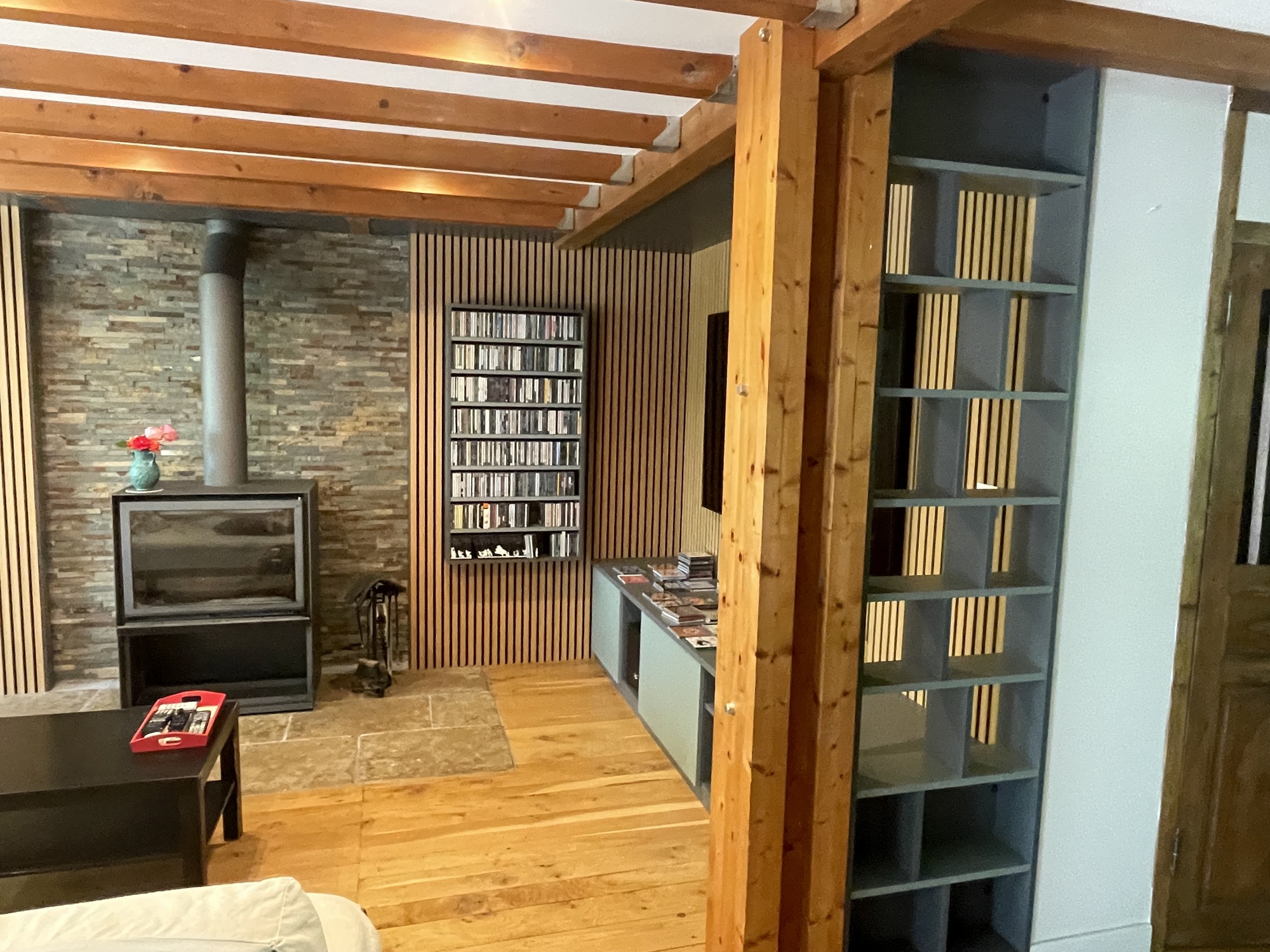 meuble-tv-bois-clair