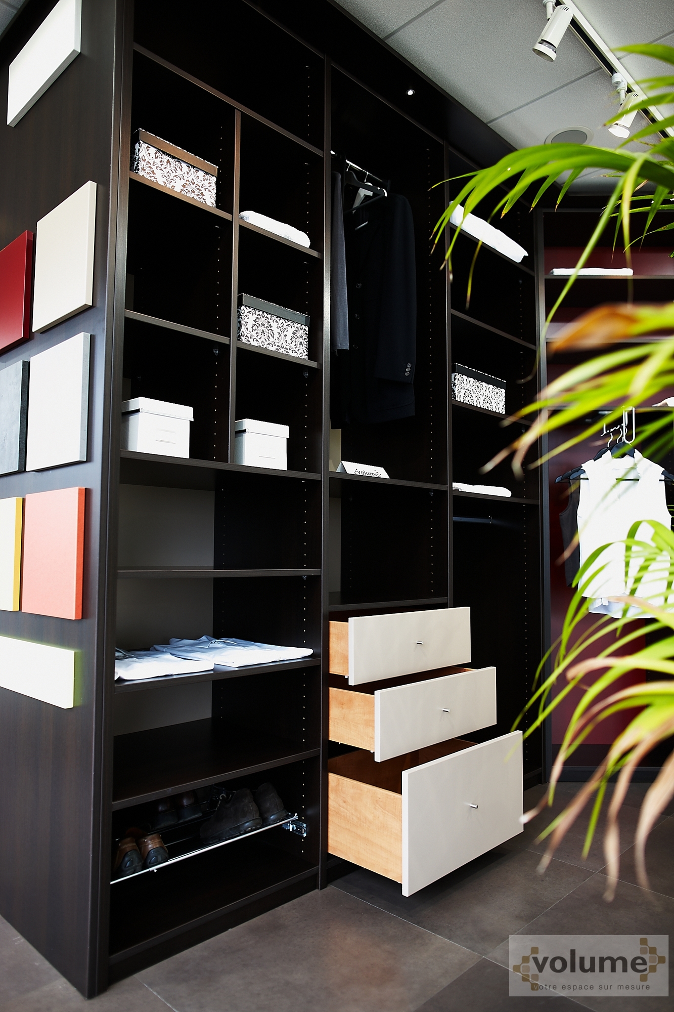 showroom-dressing-noir-bicolore-aveyron
