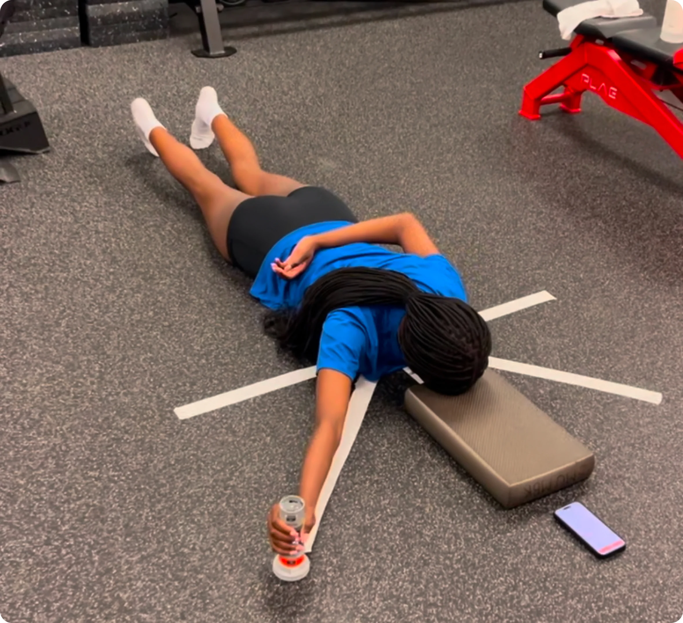 An SMU volleyball athlete performing an ASH Iso-Y assessment with DynaMo.