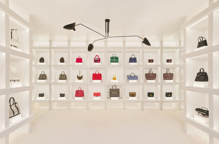 TRR-The-Real Real-Mythology-Retail-Design-NYC-301-Canal-Street-Pop-Up-Luxury-Bags-Shelving-Space