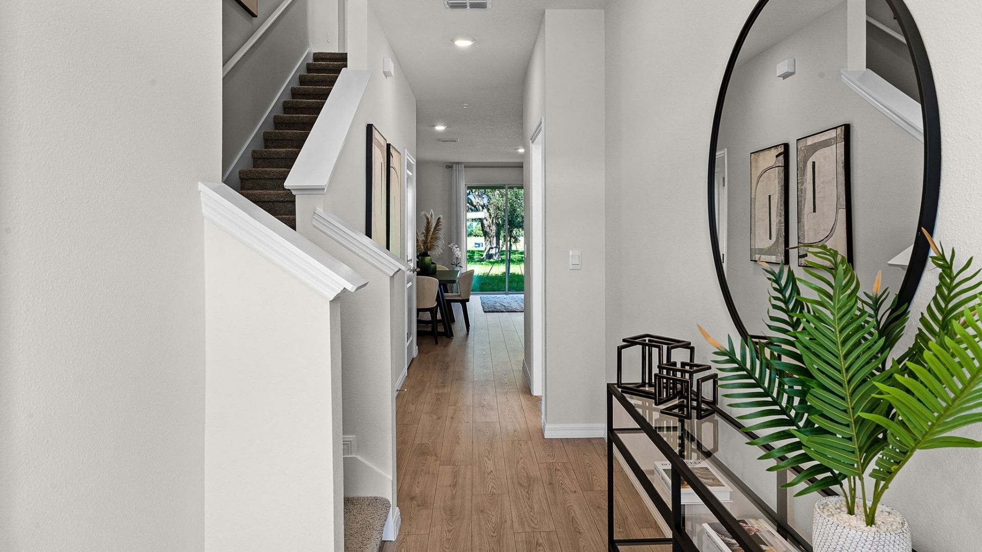 Vale Model Home Nona West