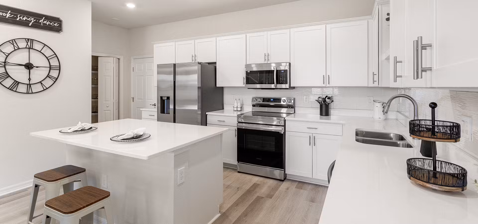 TC - Flora Model - Kitchen (1)