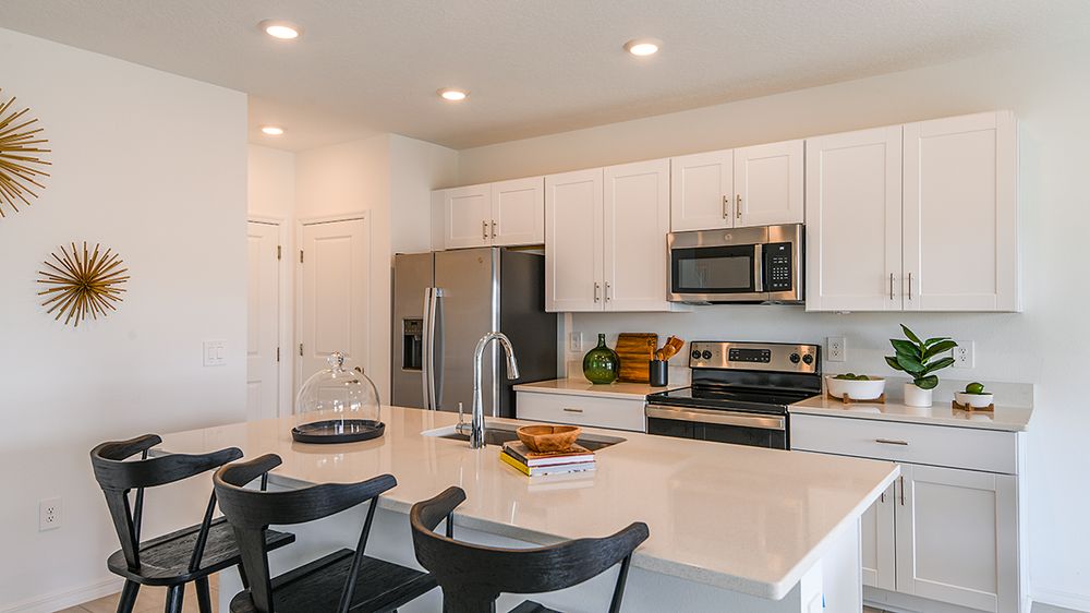 Marion-Creek-Maple-daytime-3776-1200x675