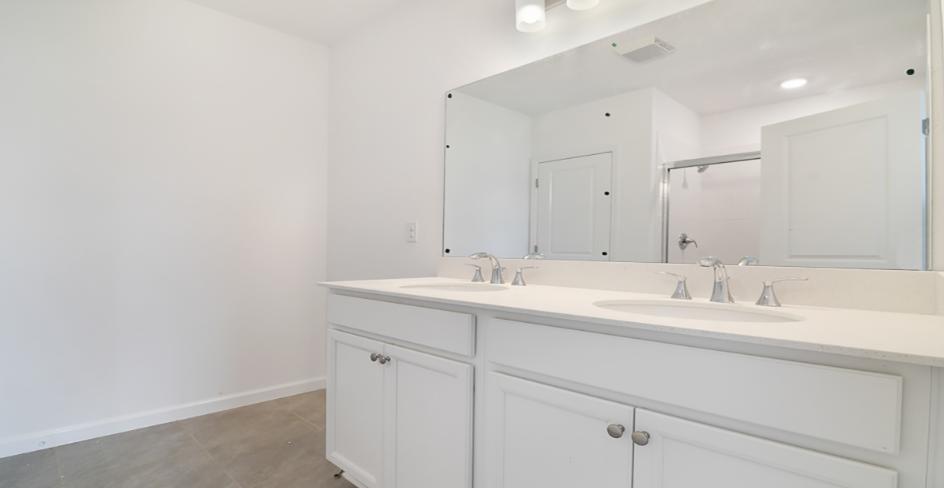 83cc4856-d56f-43c1-b64a-34d05148268b