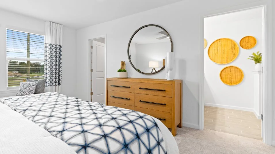 mfl 1708 pic lincoln owners 2of4 f2 11 06 24