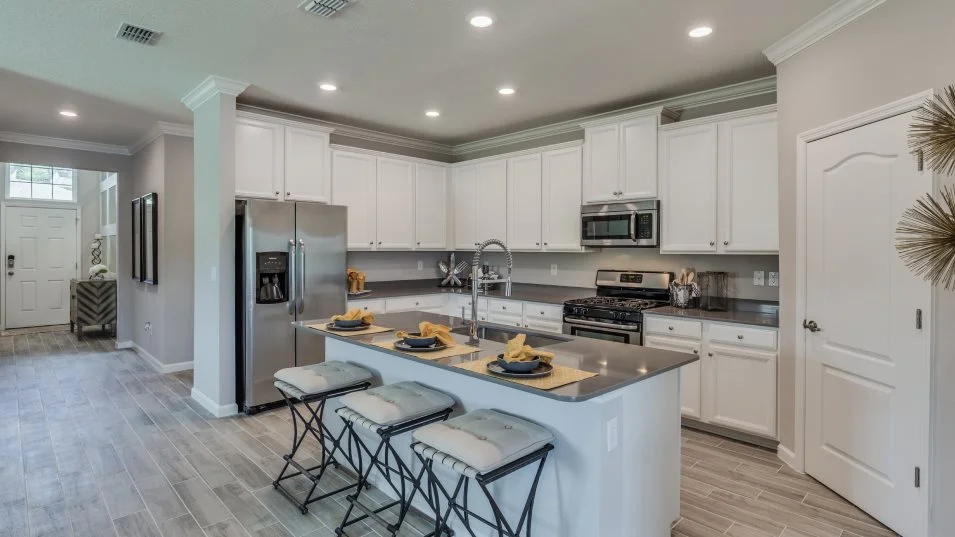 jax 2013 pic trevi kitchen 2of3 f1