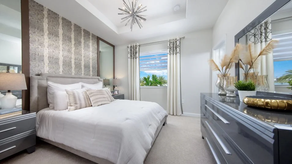 dah 1331 pic bandol owners f2 base3 09 17 24