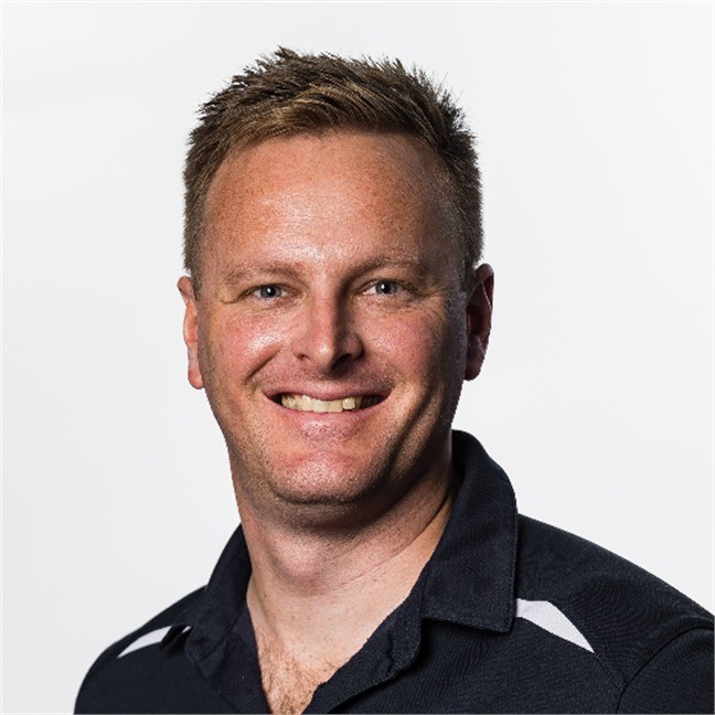 Tom Sanders