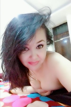 Mumbai Escort girl Meera