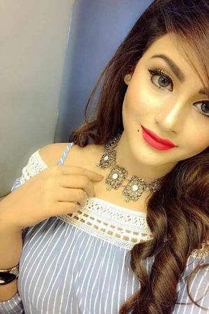 Mumbai call girl Riya