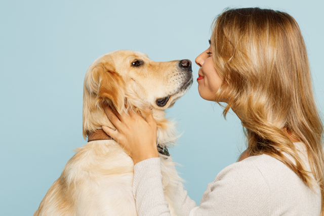 Petvet - dental care image - dog & nurse