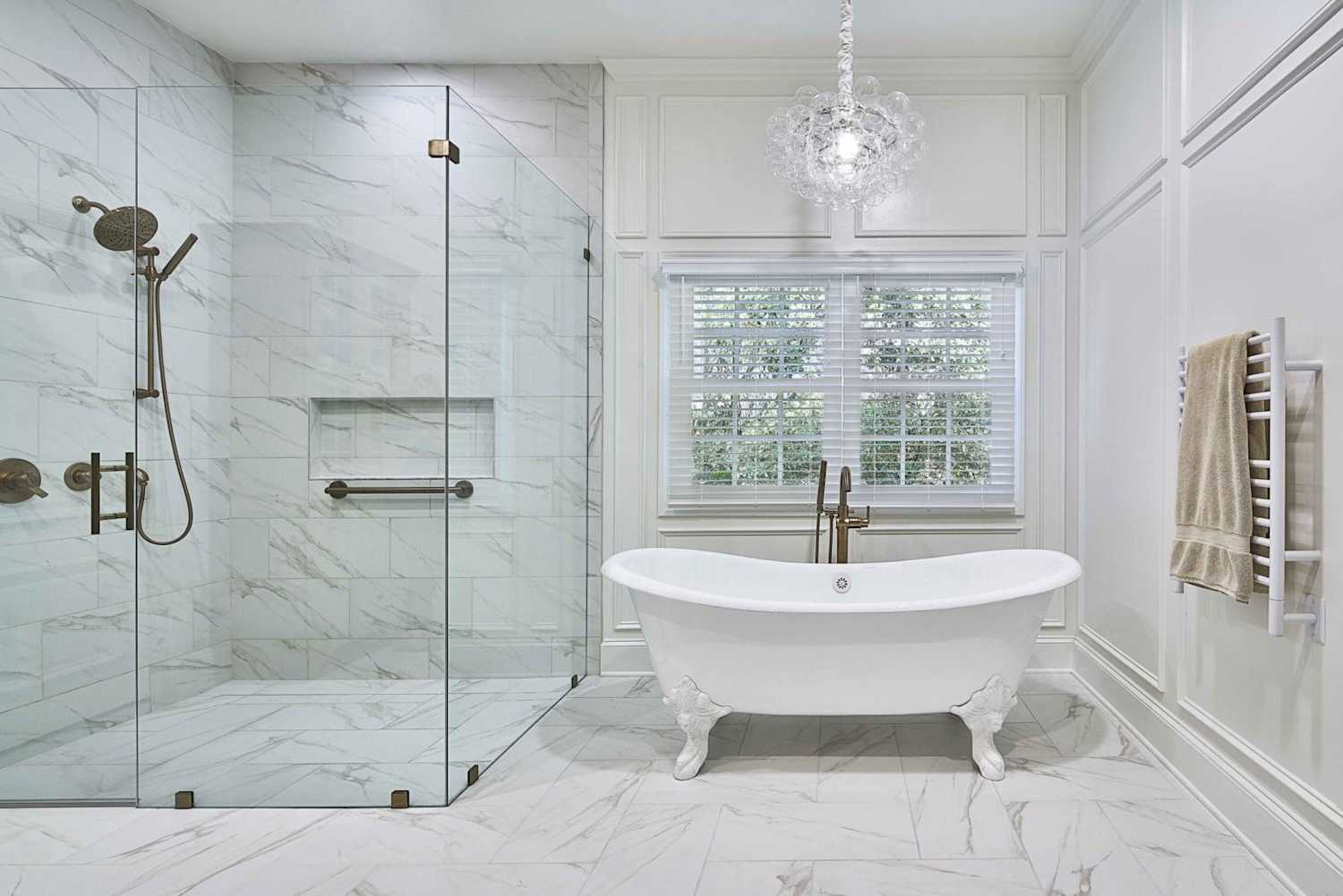 The Ultimate Guide to a Stylish Curbless Shower