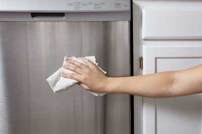 How to Clean Stainless Steel Appliances