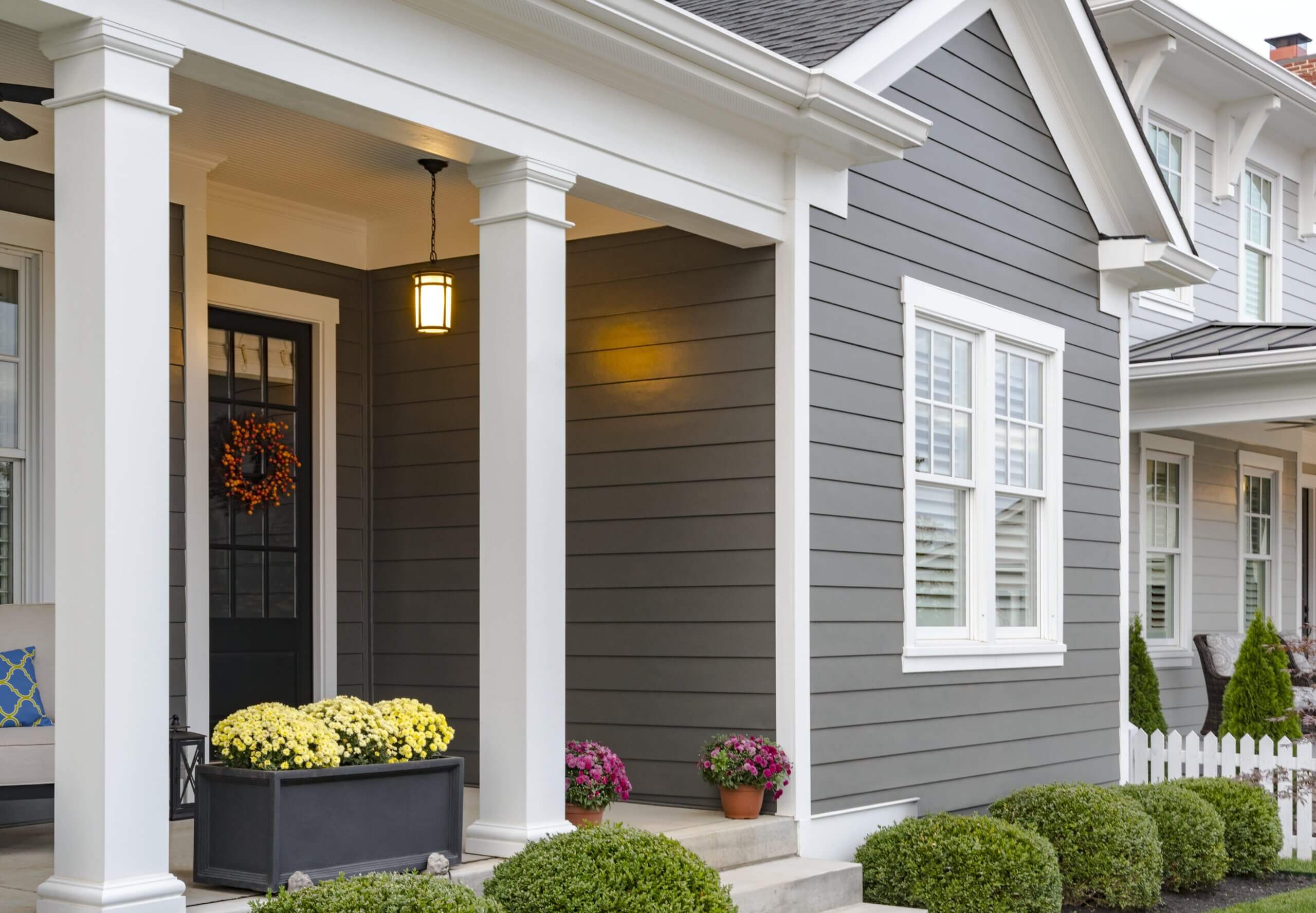 Hardie Board Siding Vs Vinyl Siding: The Best Choice For Sacramento Homes