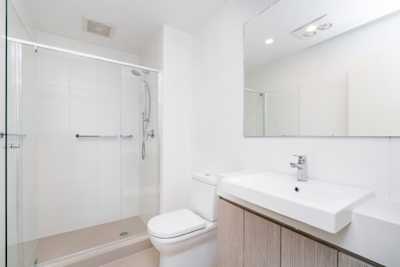 Upgrade Your Sacramento Bathroom with a Fiberglass Shower: A Quick Guide