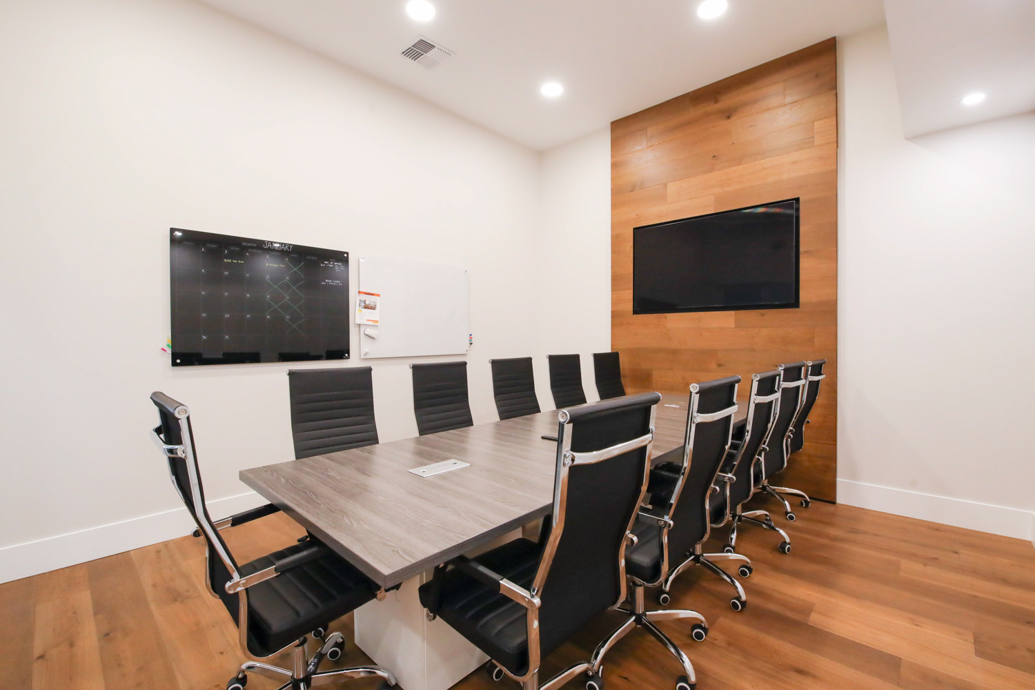 Solid Construction & Design Showroom