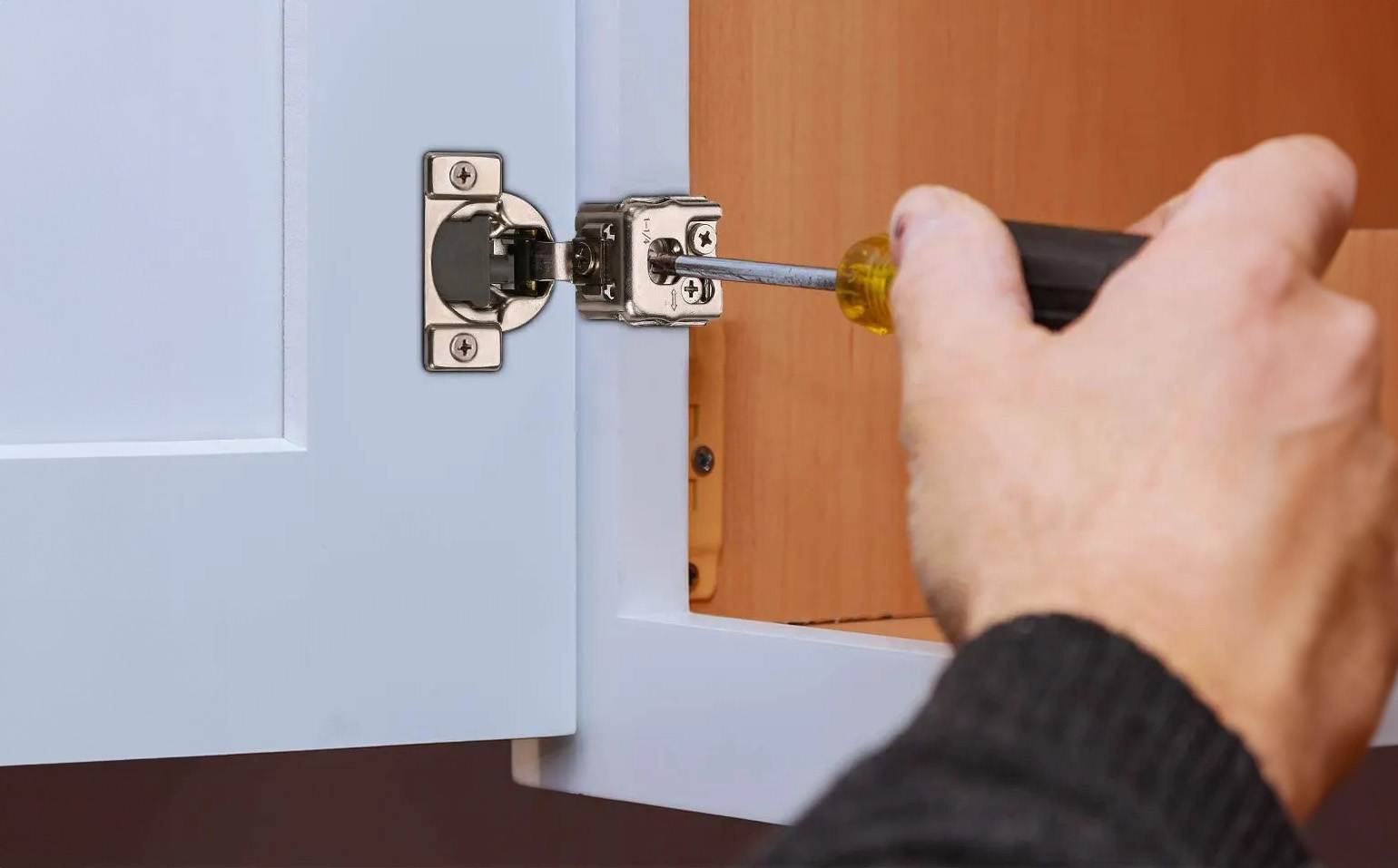 Soft Close Cabinet Hinges: What You Need to Know