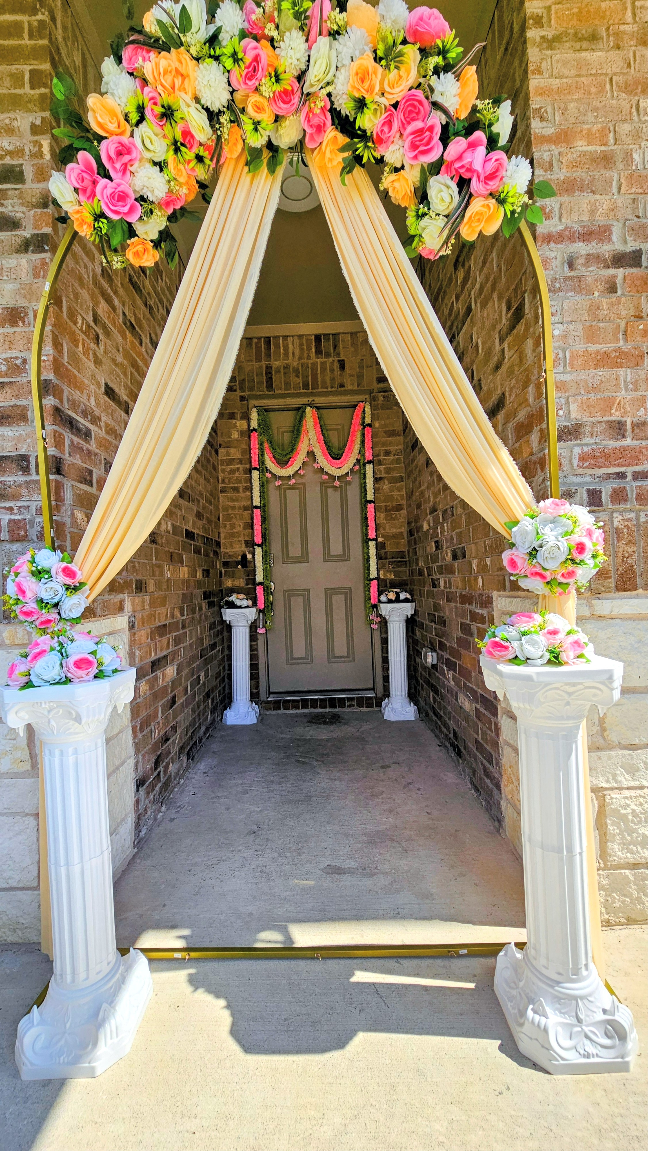 Entrance Arrangement with Arch Drapes
