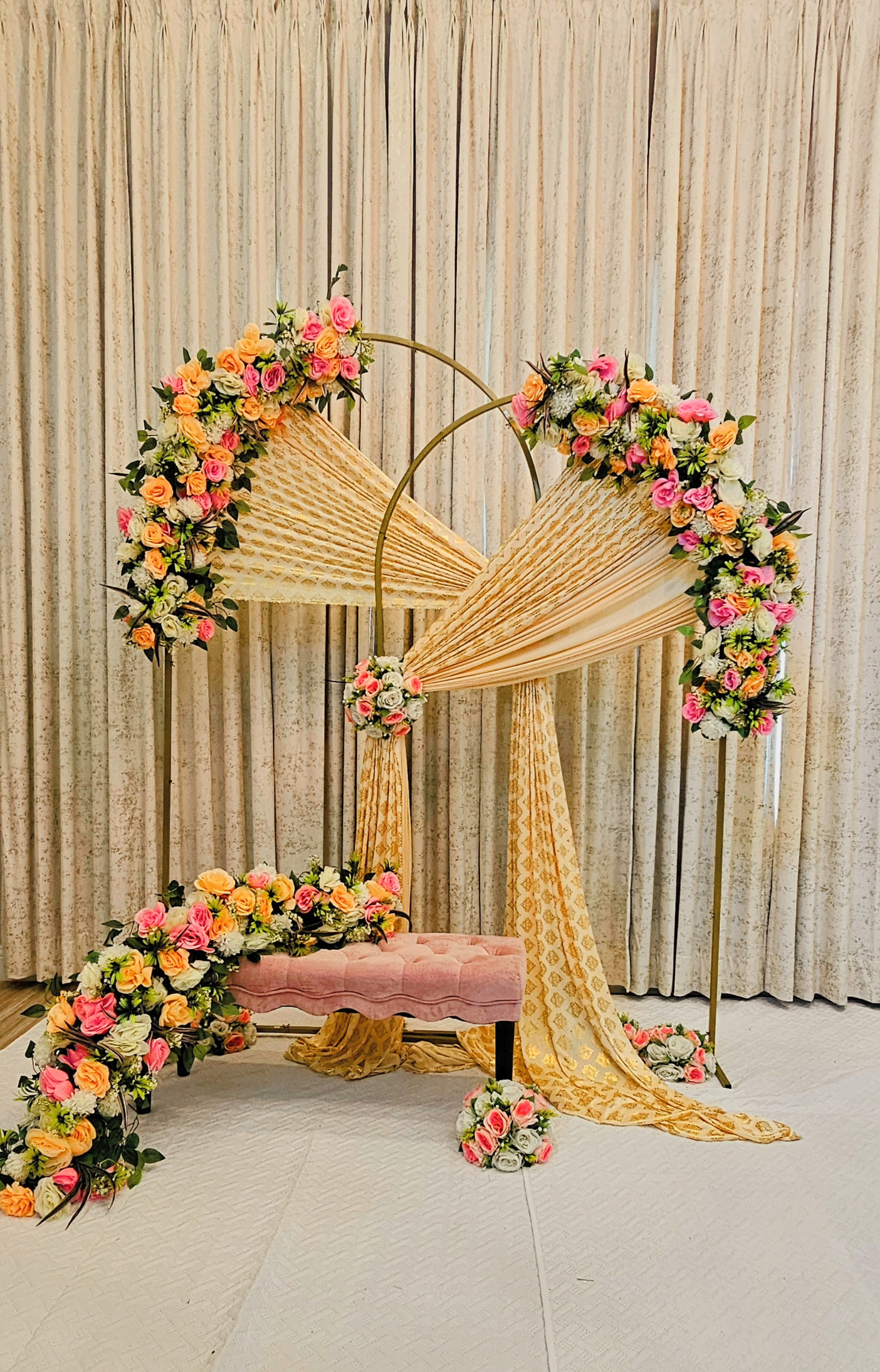 2 Arch Drape Flower w Pink Bench