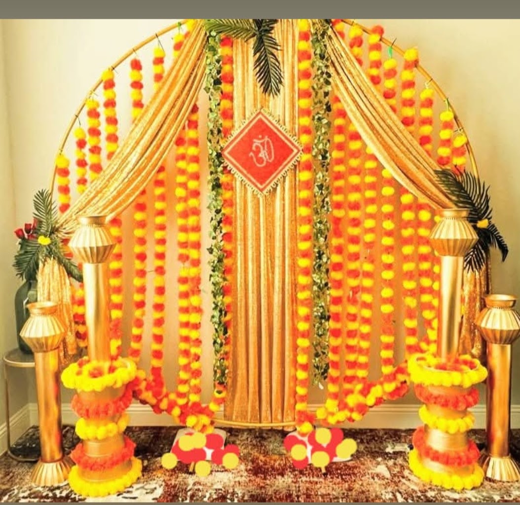 Round Arch with Marigold