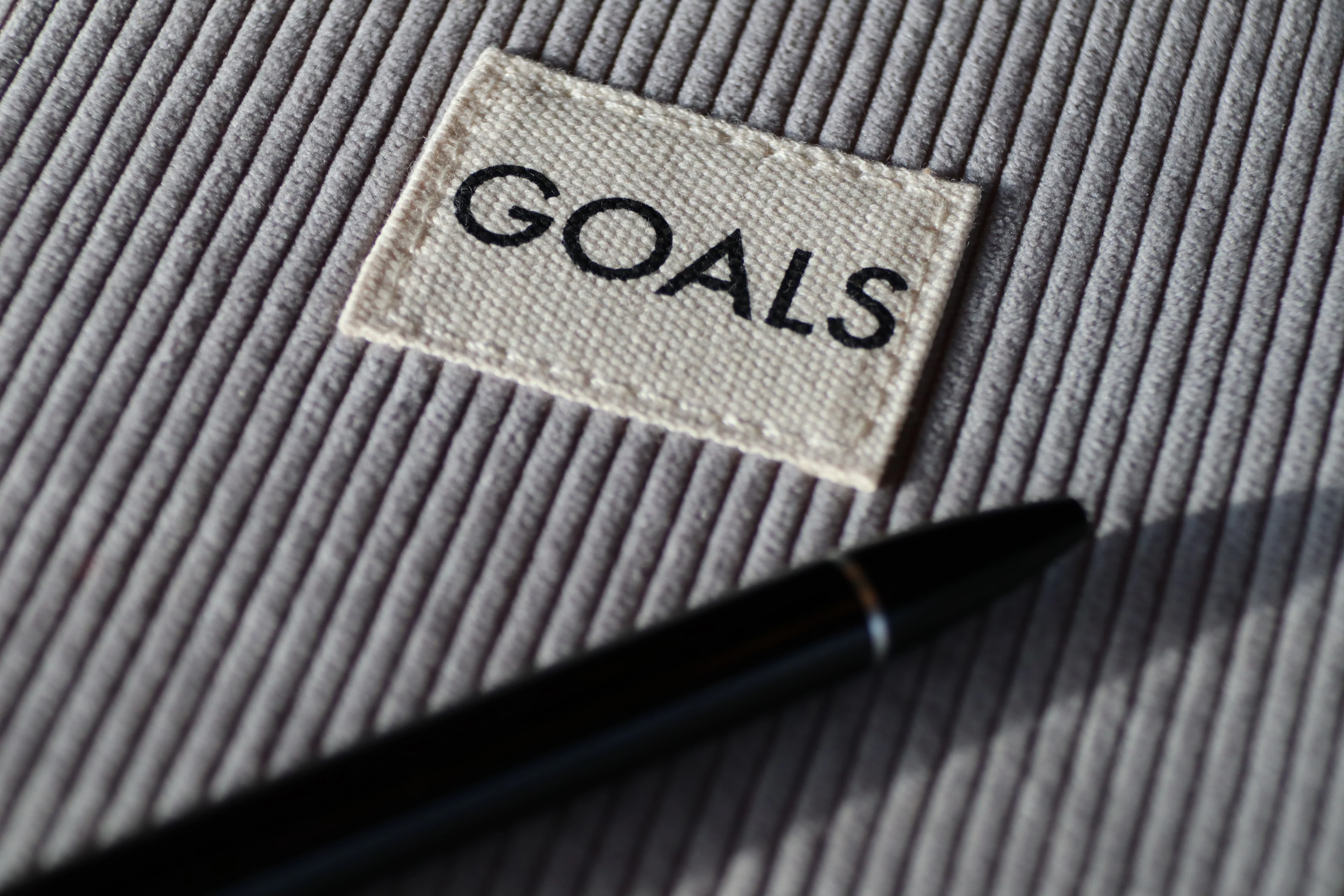 Thumbnail for 8 Short-Term Financial Goals to Boost Your Savings