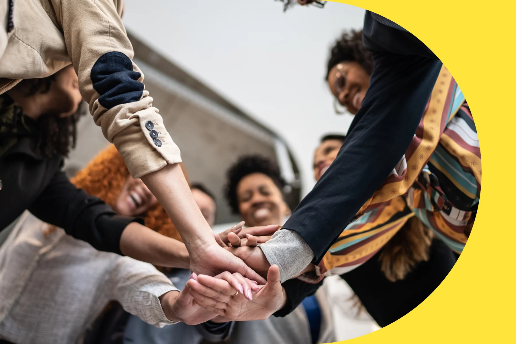 Thumbnail for 10 Employee Incentive Ideas to Engage Teams