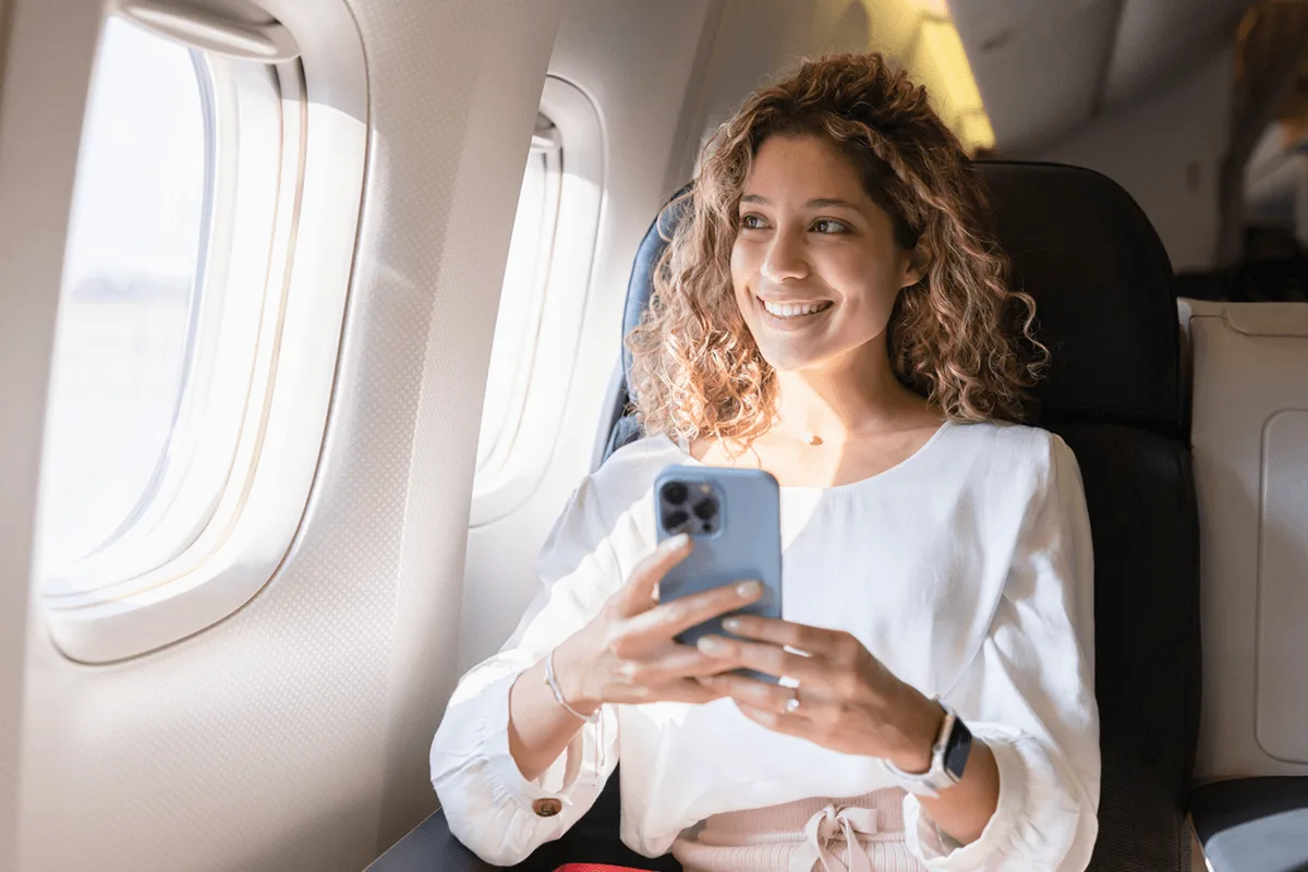 Thumbnail for How to Save Money on Flights Without Sacrificing Comfort