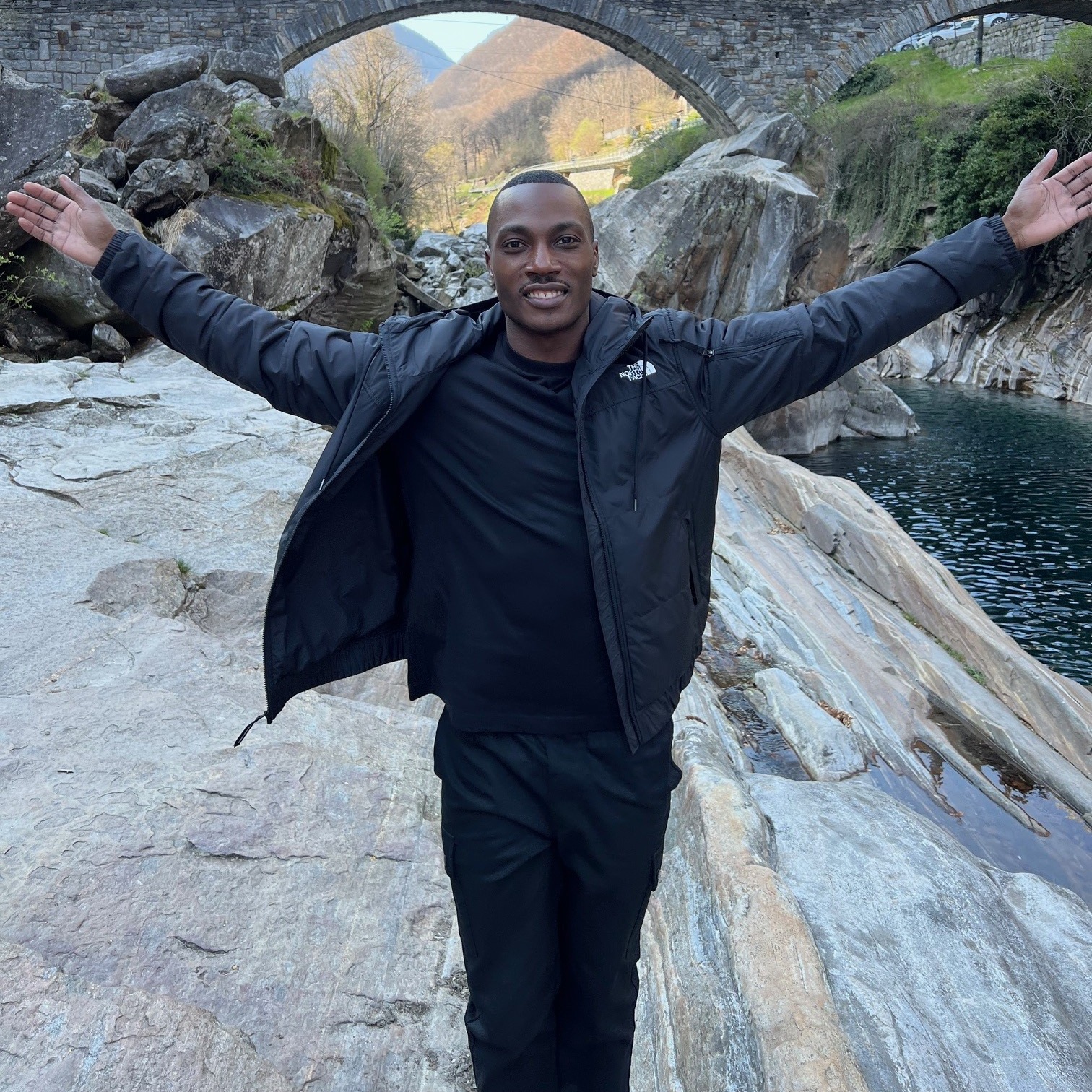 Jalal Lawani Fora Travel