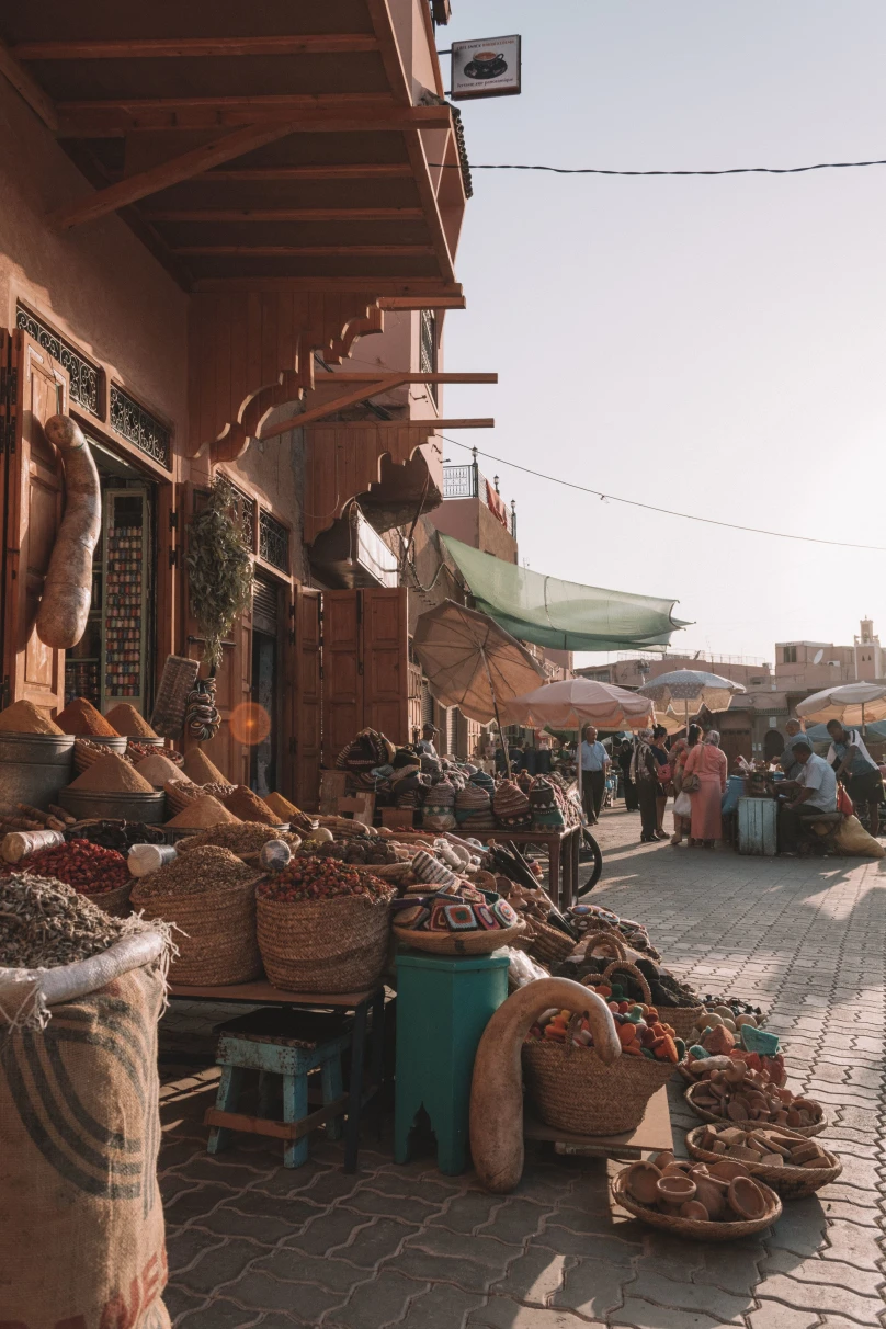 medina market in a dessert city 