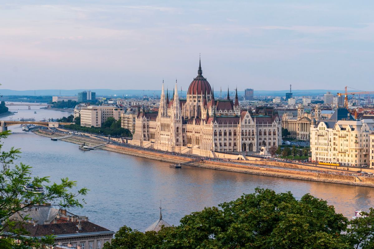 Book a Hungary Vacation Fora Travel