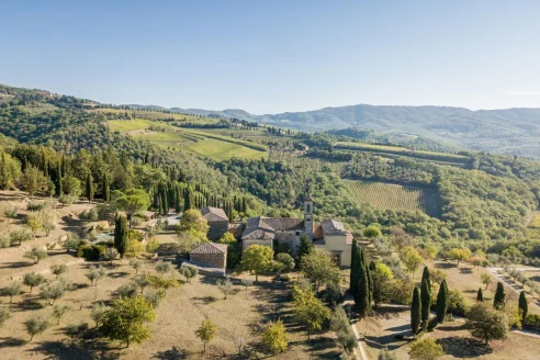 estate in lush Italian countryside