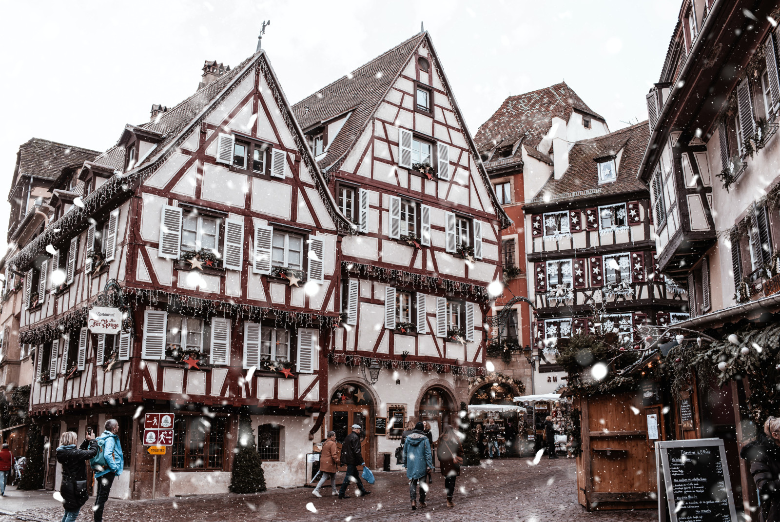 Strasbourg travel guide. 