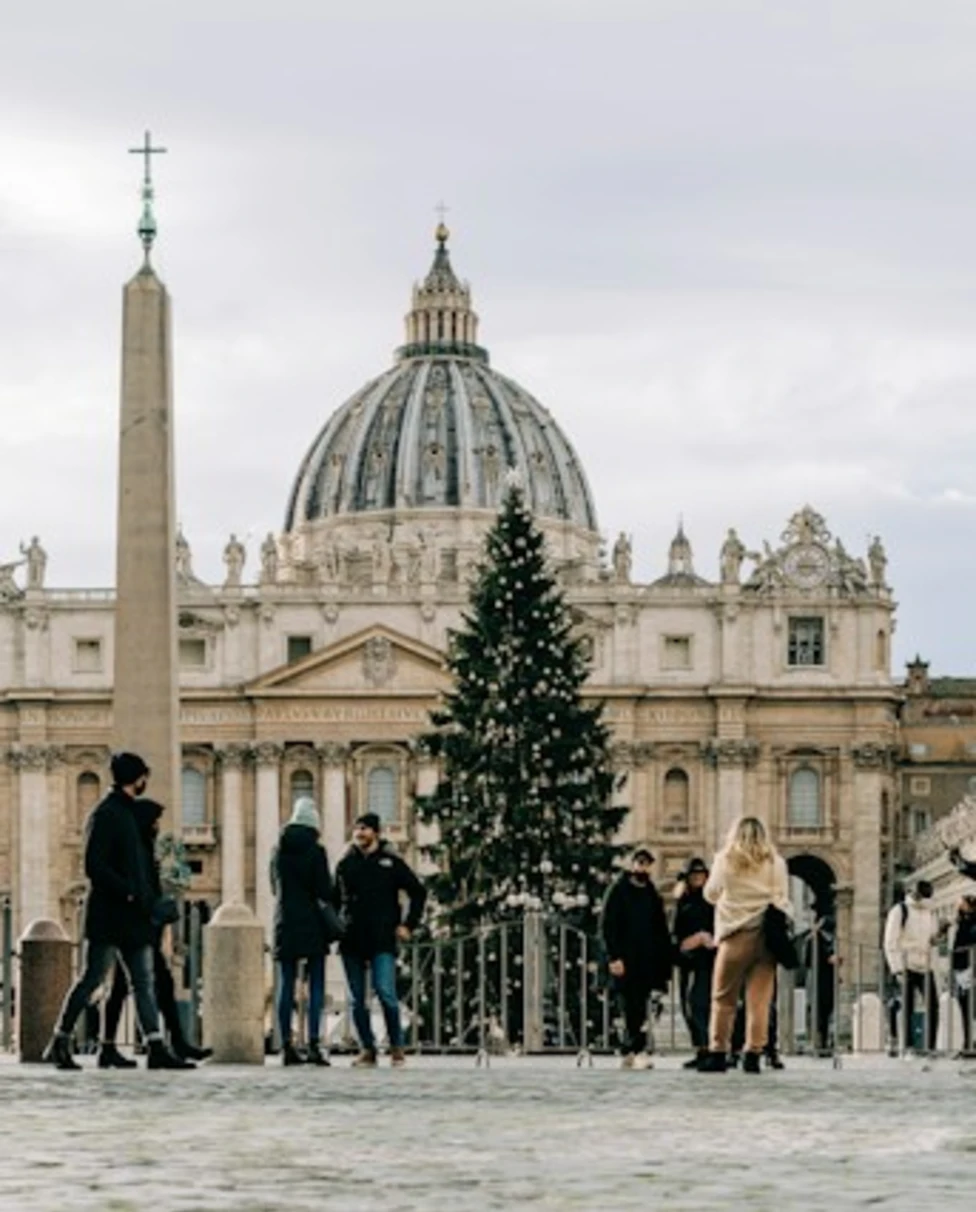 Beautiful Christmas Tree in Rome