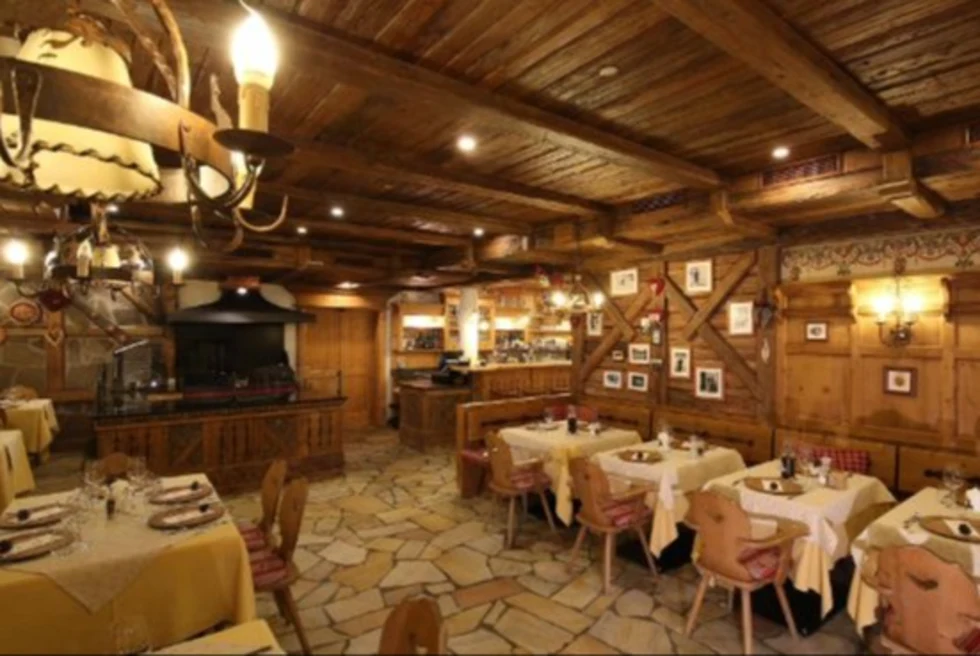 An interior shot of a fancy restaurant.